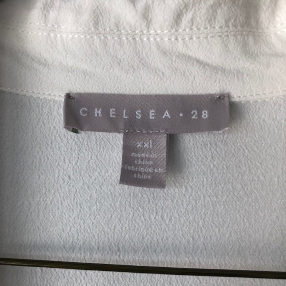Chelsea  blouse size XXL - Picture 3 of 8